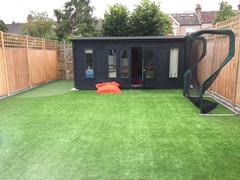 Shed at Stylish Streatham house, D2356 (photo 65)