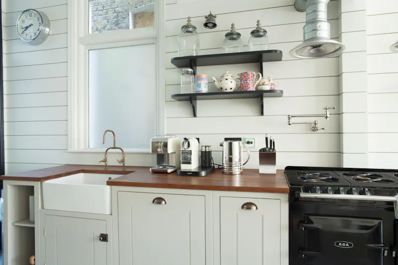Stylish Streatham house, D2356 (photo 4)