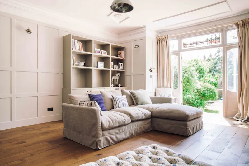 Sitting room at Stylish Streatham house, D2356 (photo 8)