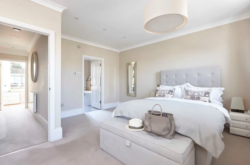 Bedroom - main at Pretty Fulham townhouse, A1500 (photo 11)