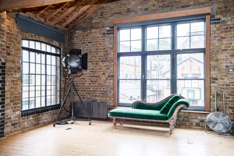 Studio space with shoot kitchen, F657 (photo 36)