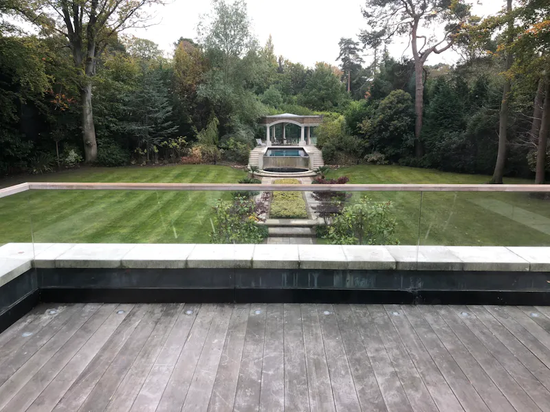 Luxury Weybridge mansion, D2443 (photo 38)