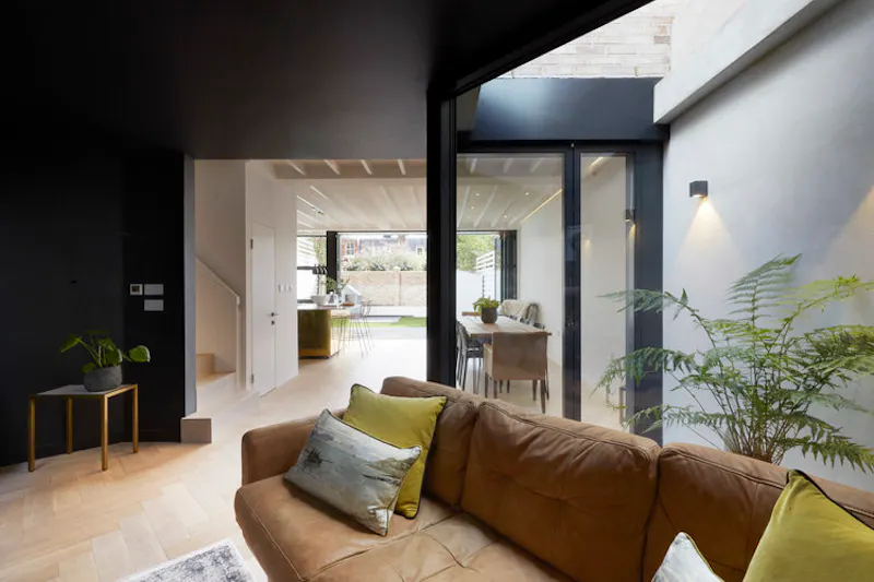 Modern Archway house, K446 (photo 5)