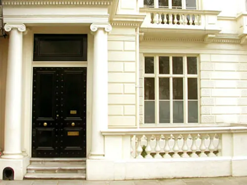 Classic Paddington Apartment, A778