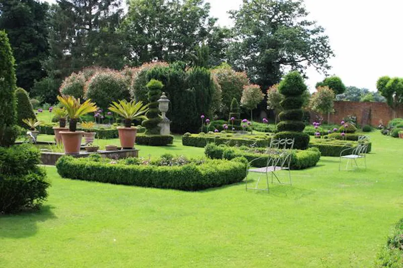 Garden at Redhill rectory, A145 (photo 75)