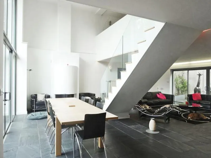 Open plan at Sleek Kentish Town house, K273 (photo 4)