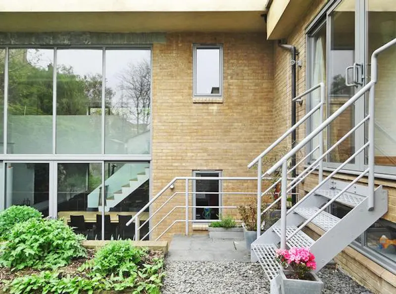 Sleek Kentish Town house, K273 (photo 39)