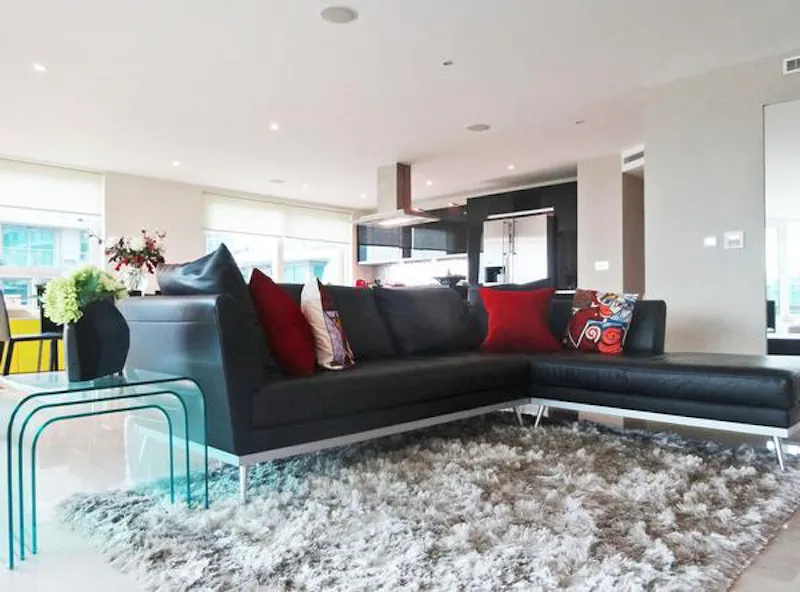 Bright St George Wharf apartment, K260 (photo 14)