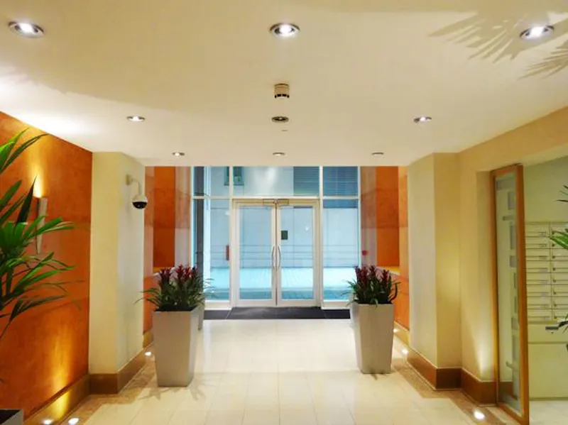 Bright St George Wharf apartment, K260 (photo 39)