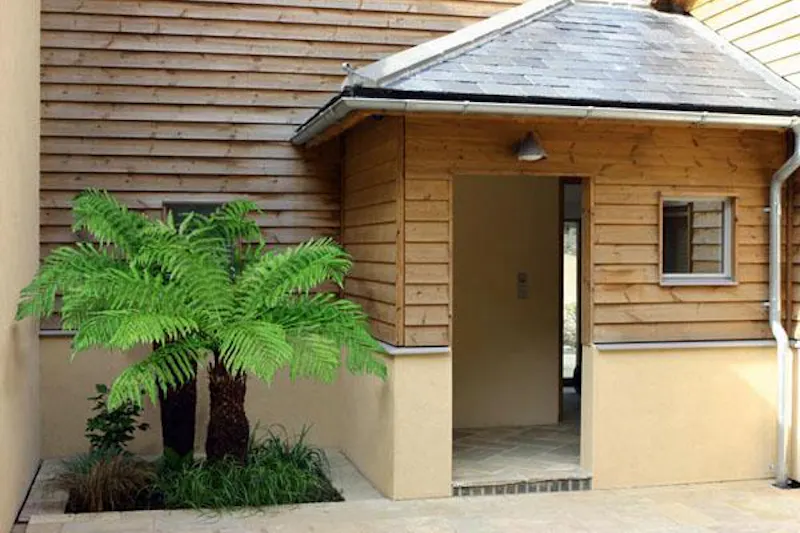 Japan-inspired Isle of Wight house, L558 (photo 25)