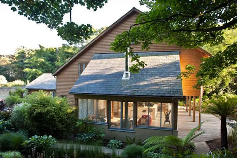 Japan-inspired Isle of Wight house, L558 (photo 28)