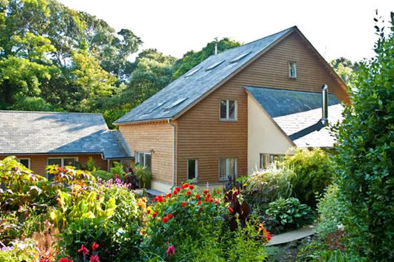 Japan-inspired Isle of Wight house, L558 (photo 29)