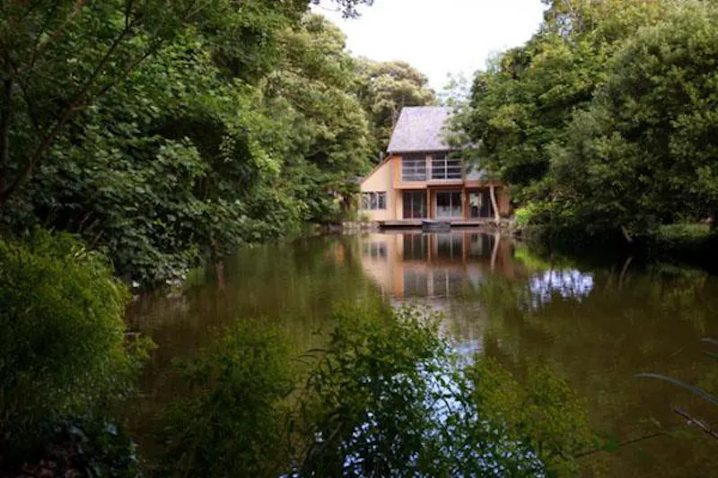Japan-inspired Isle of Wight house, L558 (photo 63)