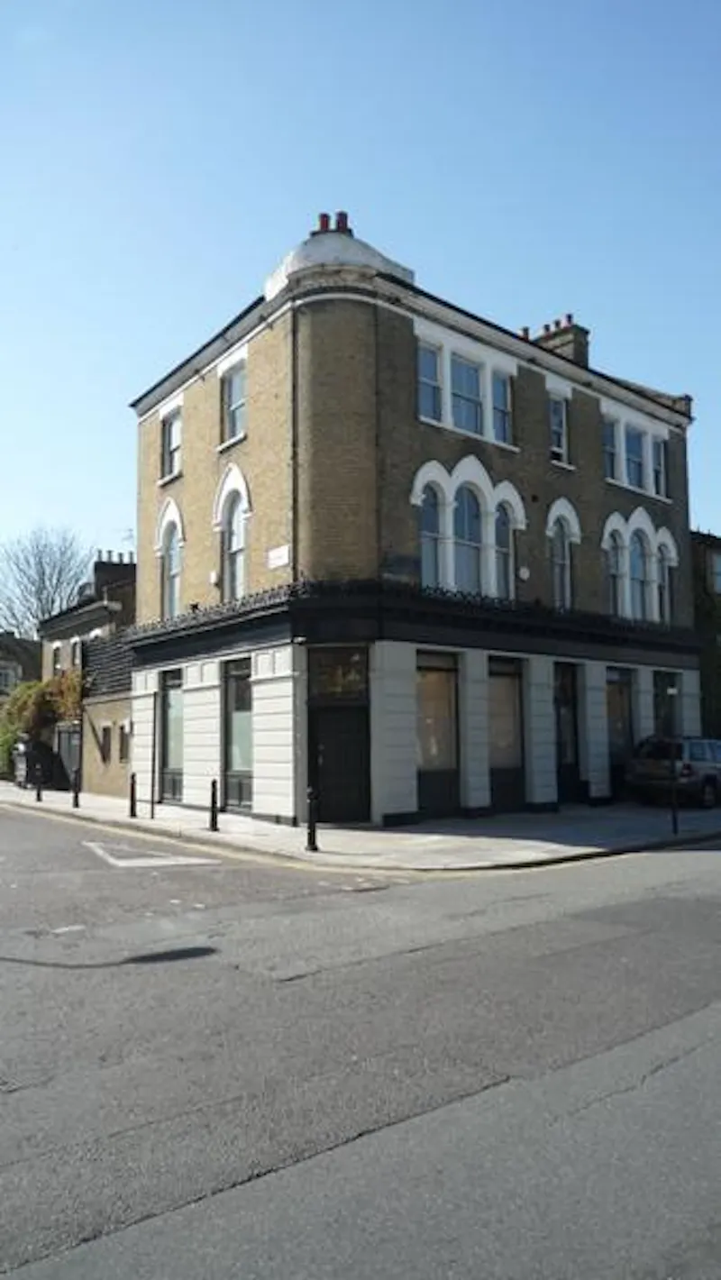 Eclectic house in Hackney, F407 (photo 1)