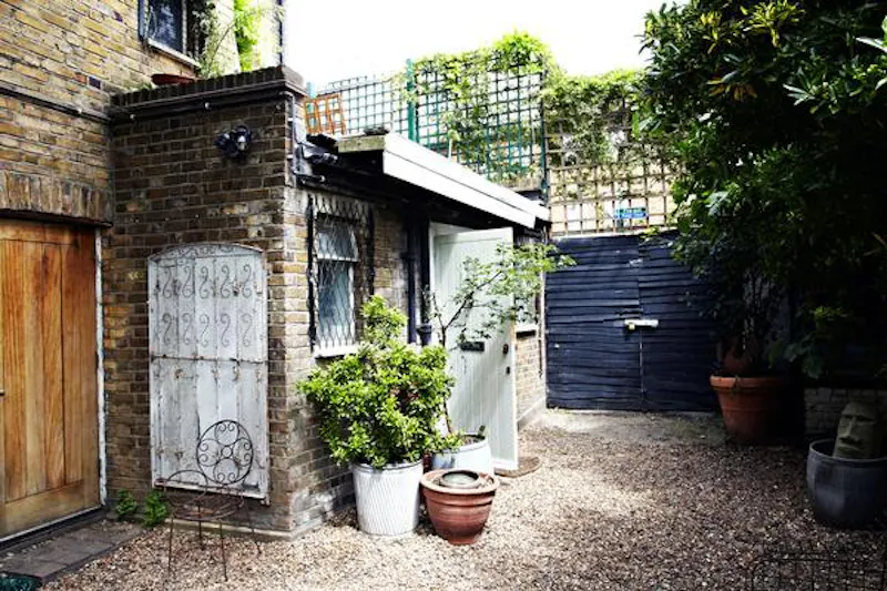 Eclectic house in Hackney, F407 (photo 31)