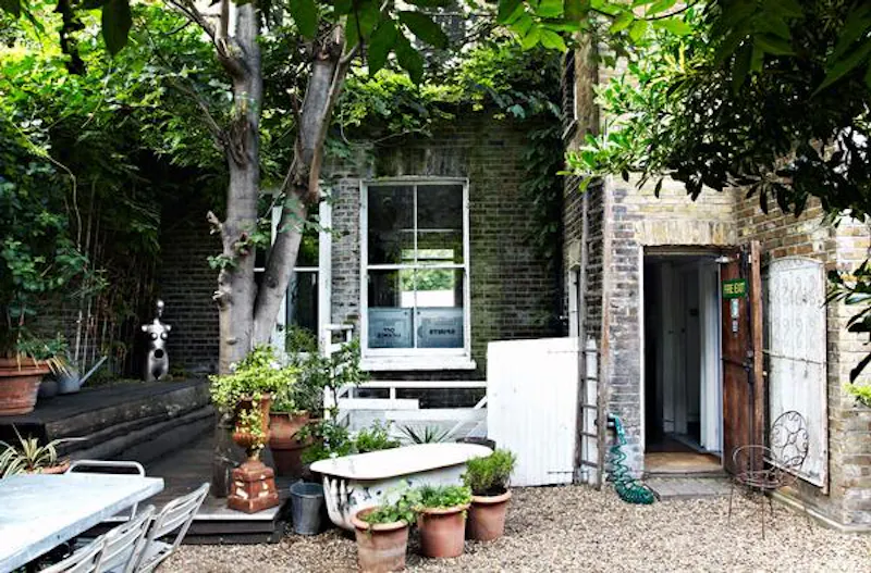 Eclectic house in Hackney, F407 (photo 32)