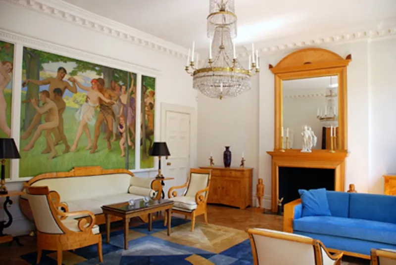 Drawing room at Art Deco Kensington apartment, F881 (photo 14)