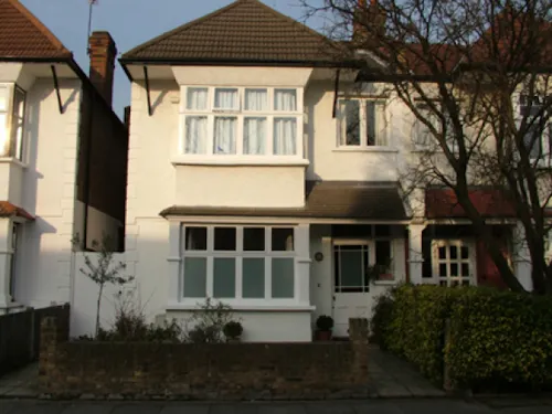 Modern and open-plan in Acton, E287
