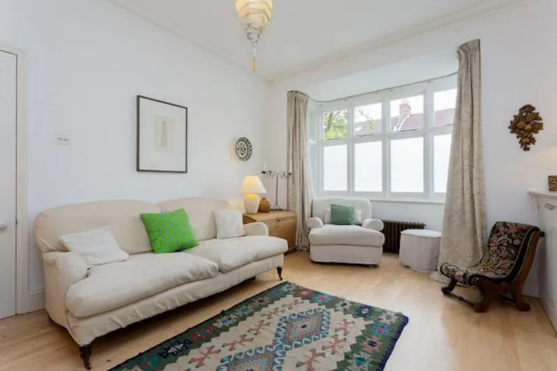 Modern and open-plan in Acton, E287 (photo 4)