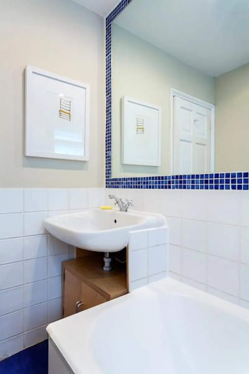 Modern and open-plan in Acton, E287 (photo 26)
