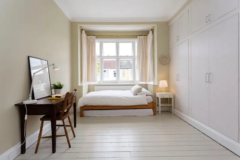 Bedroom at Modern and open-plan in Acton, E287 (photo 32)