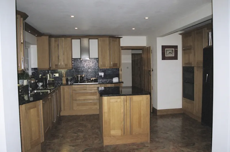 Kitchen at High Wycombe bungalow, D1945 (photo 5)