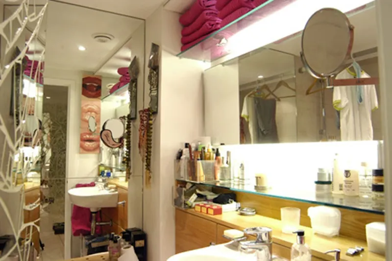 Bathroom at Colourful Regents Canal flat, F923 (photo 6)