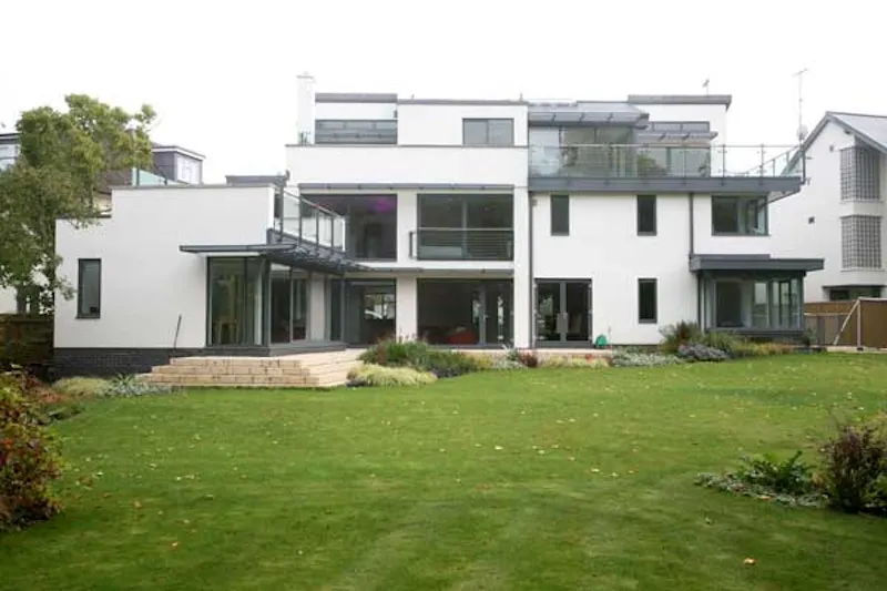 Modern Roehampton house, D1918 (photo 25)