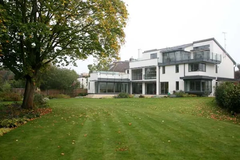 Modern Roehampton house, D1918 (photo 29)