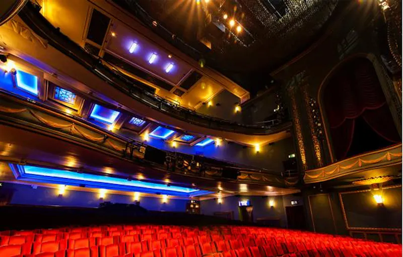 1920s theatre in Piccadilly, P572 (photo 7)