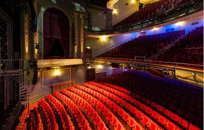 1920s theatre in Piccadilly, P572 (photo 9)
