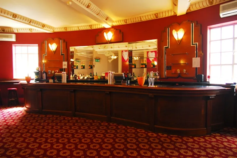 1920s theatre in Piccadilly, P572 (photo 15)