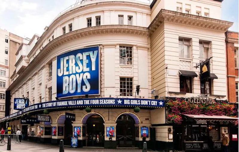 1920s theatre in Piccadilly, P572 (photo 35)