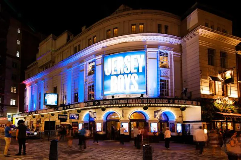 1920s theatre in Piccadilly, P572 (photo 38)