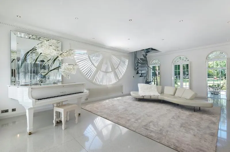 Miami-style Hatfield mansion, D1357 (photo 11)