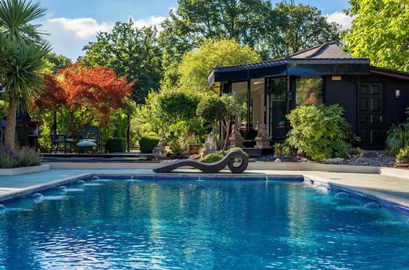 Swimming pool - outdoor at Miami-style Hatfield mansion, D1357 (photo 85)