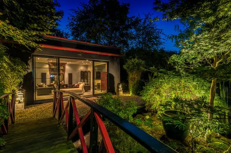 Miami-style Hatfield mansion, D1357 (photo 117)