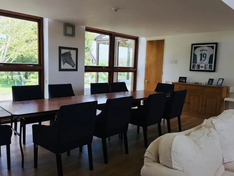 Burgess Hill barn conversion, D1380 (photo 10)