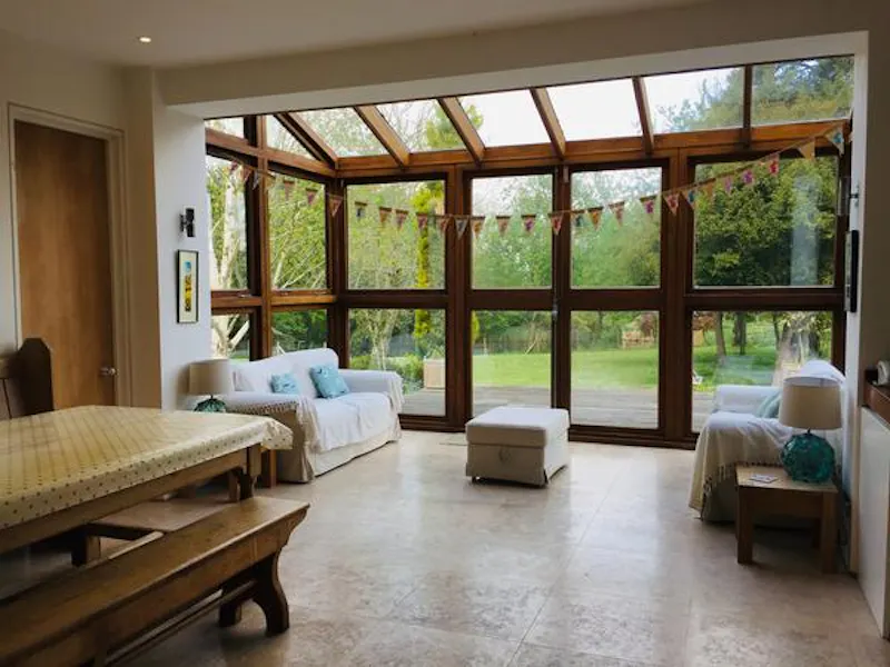 Floor - tiled at Burgess Hill barn conversion, D1380 (photo 12)