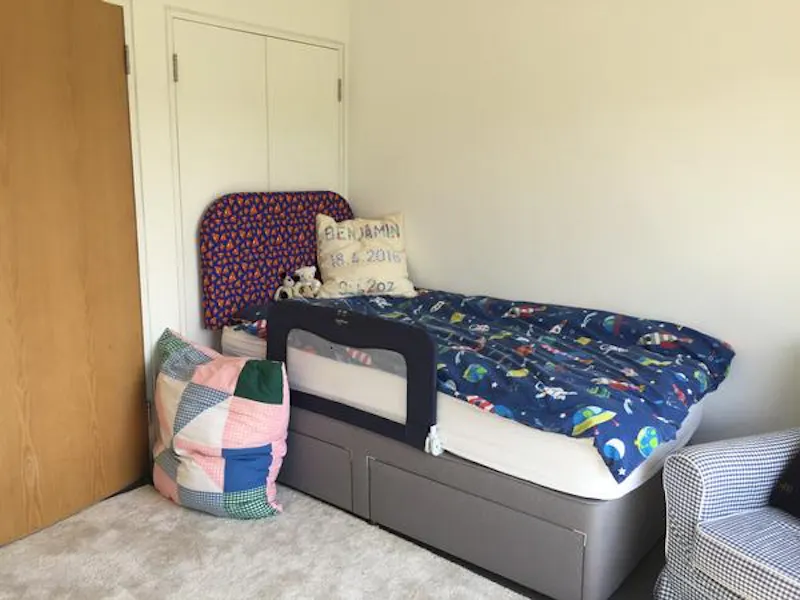 Bedroom - child's at Burgess Hill barn conversion, D1380 (photo 28)