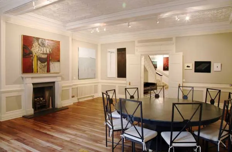 Dining room at Elegant Chelsea house, B687 (photo 8)