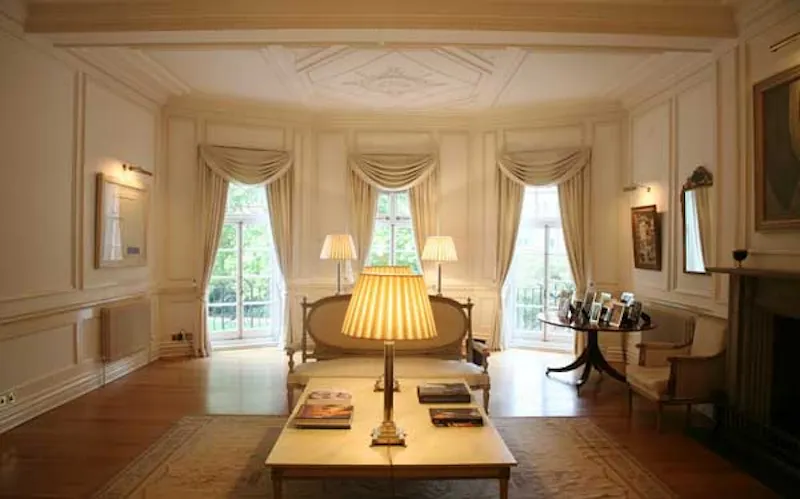 French doors at Elegant Chelsea house, B687 (photo 10)