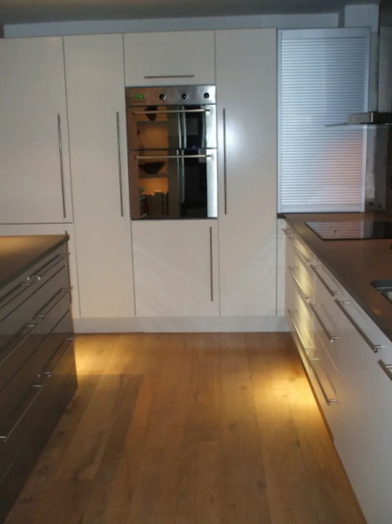 South Norwood apartment, D1942 (photo 3)