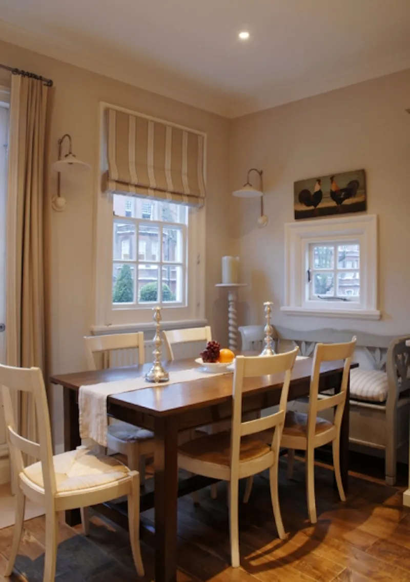 Dining room at Elegant Hampstead Flat, D1950 (photo 3)