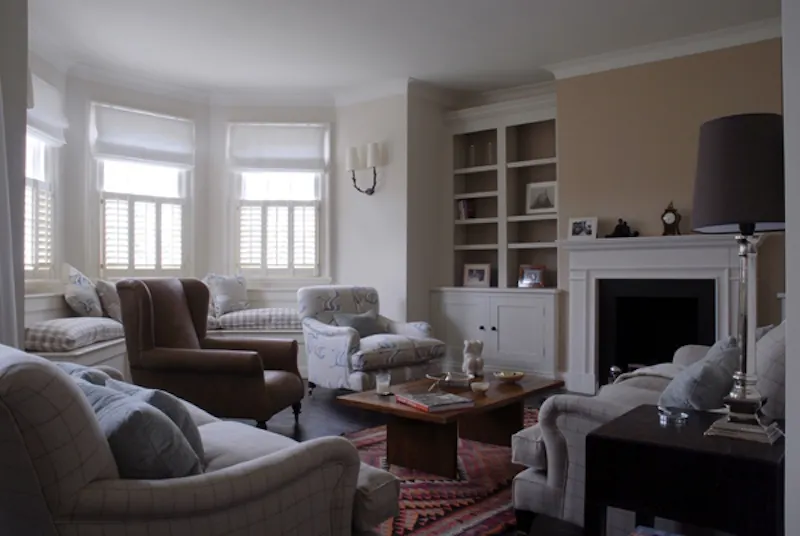 Fireplace at Elegant Hampstead Flat, D1950 (photo 7)