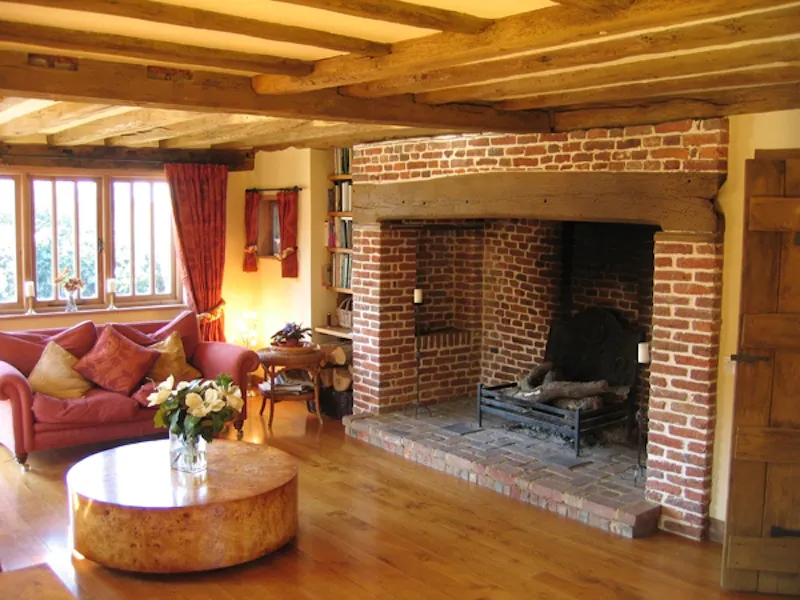 Beams at Tenterden country house, D1951 (photo 4)
