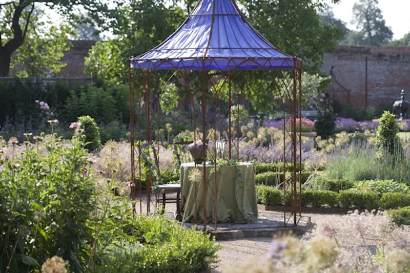 The walled gardens of Midhurst, M260 (photo 8)