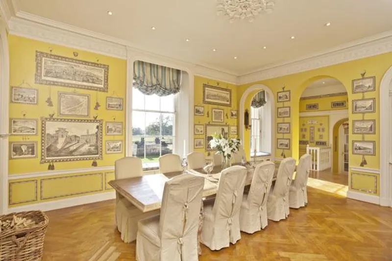 Dining room at Milton Keynes Soane's Stately, A998 (photo 19)