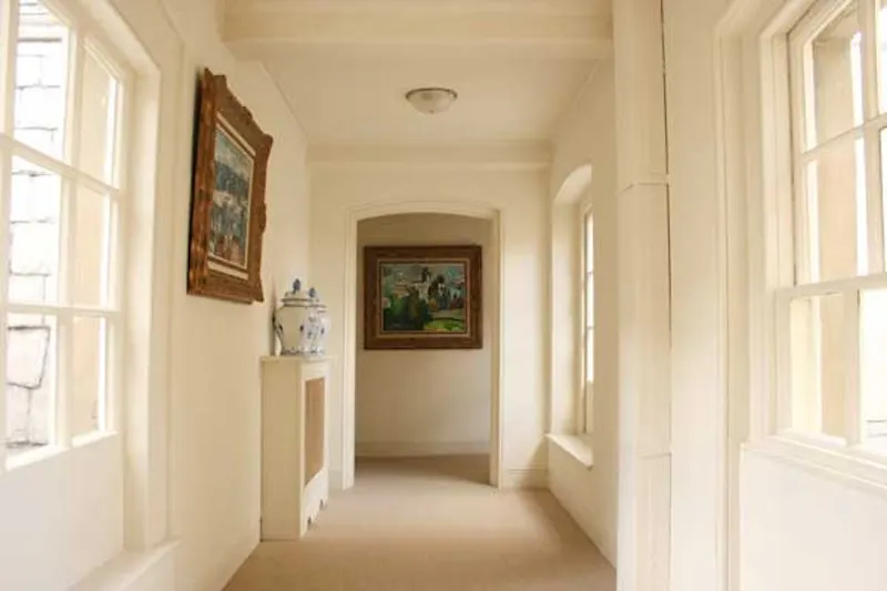 Corridor at Milton Keynes Soane's Stately, A998 (photo 32)