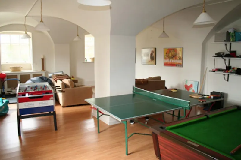 Games room at Milton Keynes Soane's Stately, A998 (photo 36)
